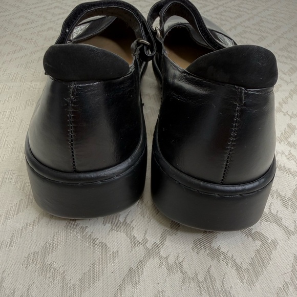 Naot Black Leather Women's Mary Jane Comfort Shoes Size 38/ 7/7.5 US - Picture 4 of 9
